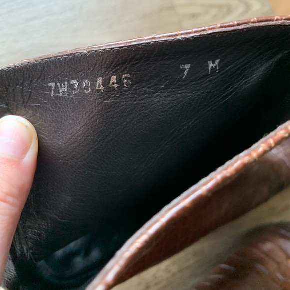 Stuart Weitzman embossed booties - Picture 4 of 5